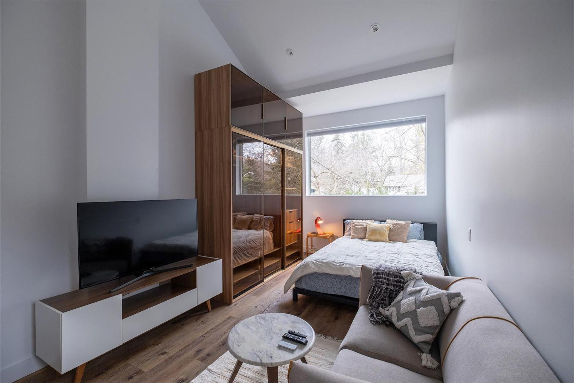 Queen Loft In Nature โตรอนโต ภายนอก รูปภาพ